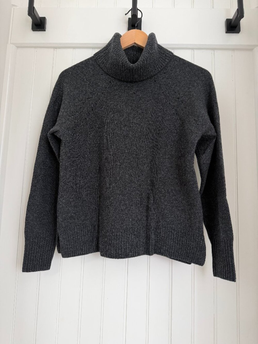 Joie 100% Wool Turtleneck Sweater — Charcoal Grey Pointelle Raglan, XS